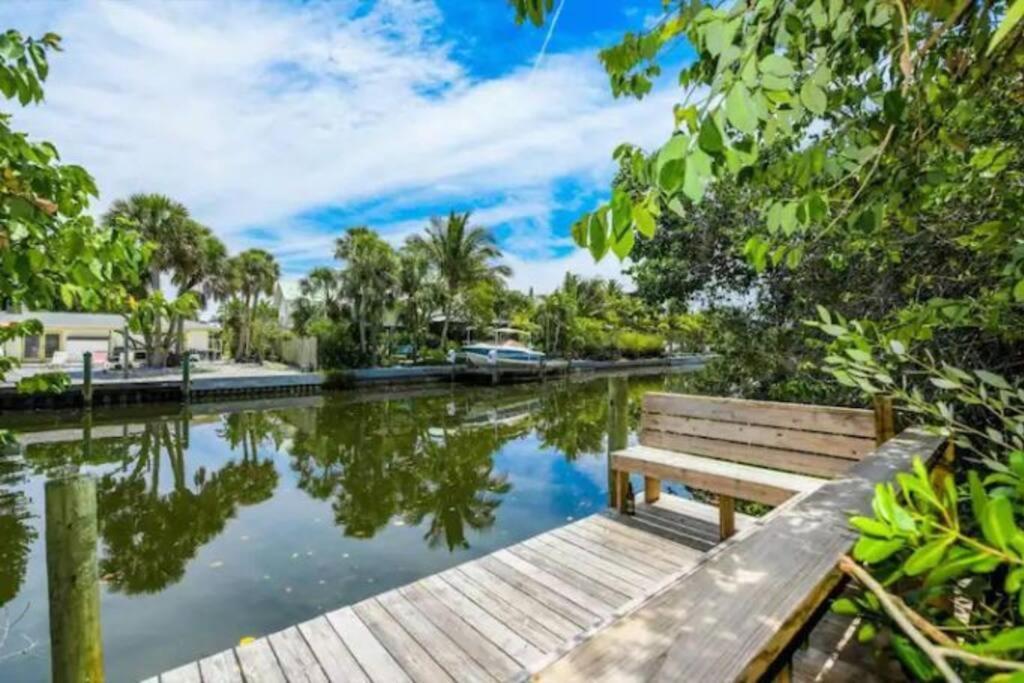 Walk To The Beach - Island Villa Siesta Key Dış mekan fotoğraf